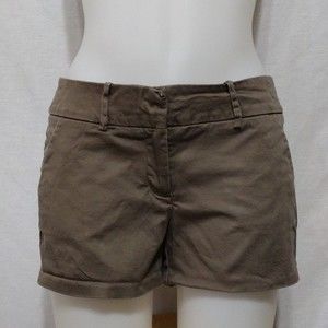 Mossimo Stretch Low Waist Shorts Size 4 Casual Everyday Minimalist Chic